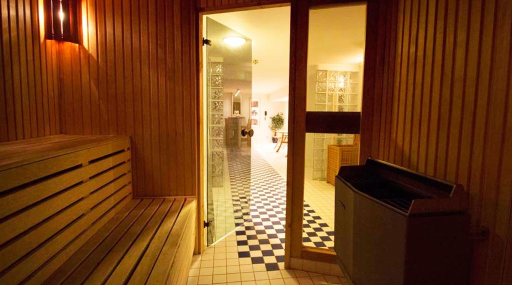Home Hotel Kung Oscar Trollhättan Dış mekan fotoğraf