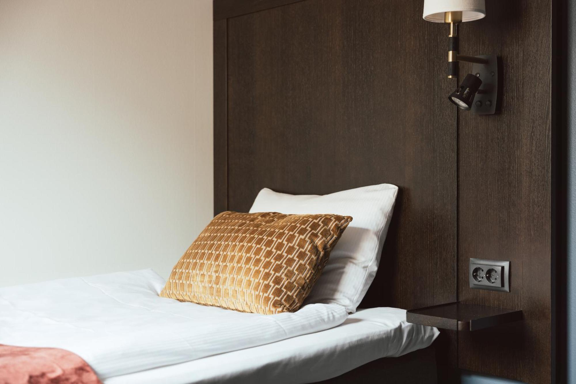 Home Hotel Kung Oscar Trollhättan Dış mekan fotoğraf