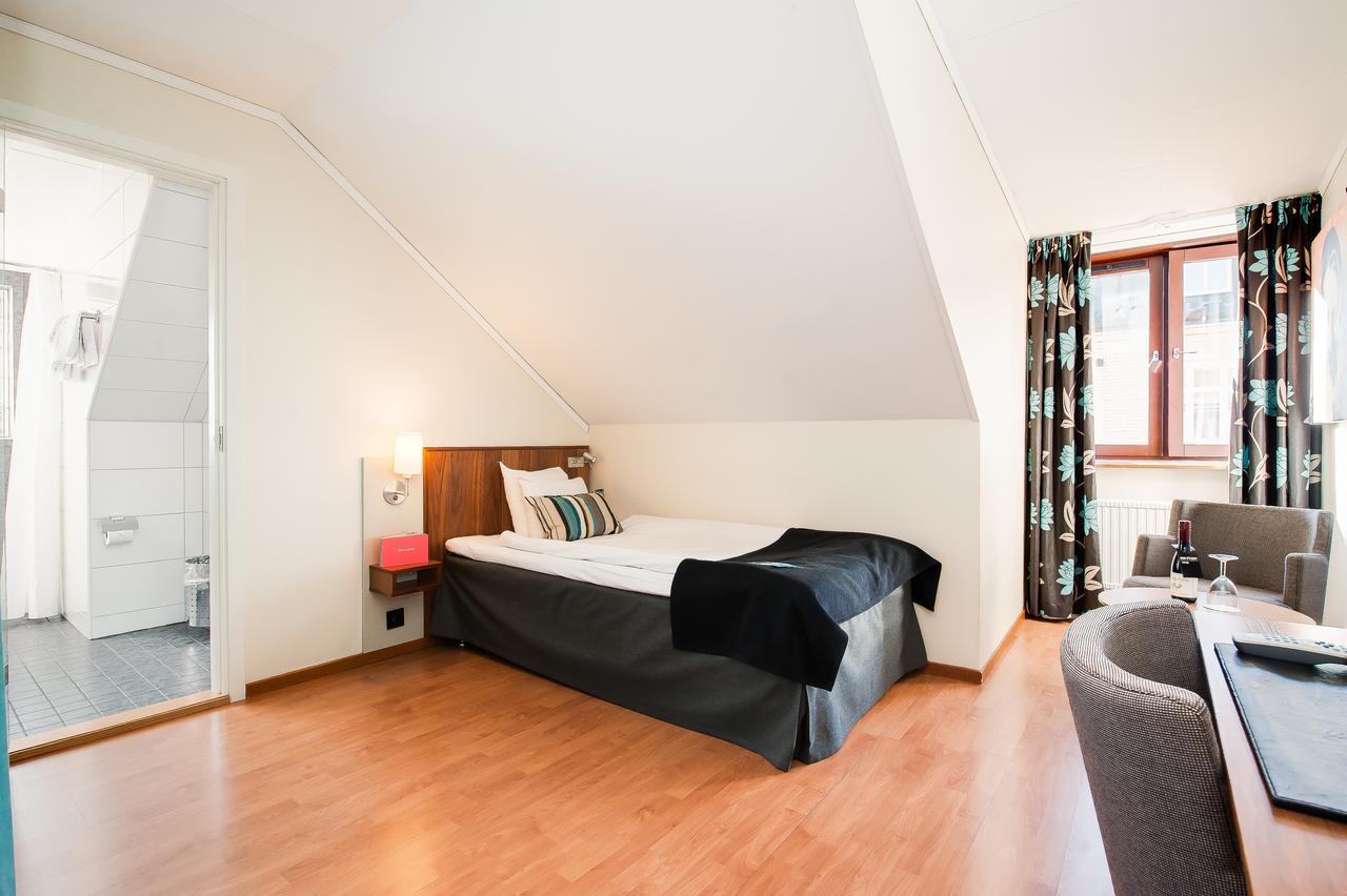 Home Hotel Kung Oscar Trollhättan Dış mekan fotoğraf