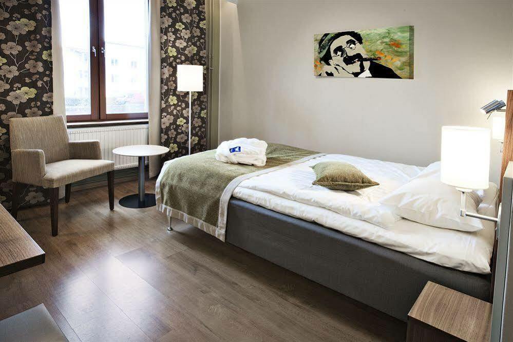 Home Hotel Kung Oscar Trollhättan Dış mekan fotoğraf